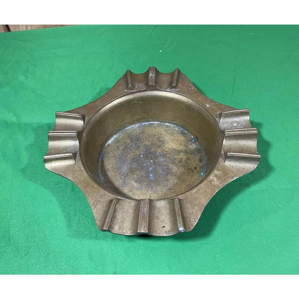 Vintage Heavy Duty Brass  Ashtray 8"inch  !!!